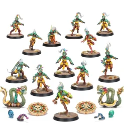 Blood Bowl: Amazon Team - The Kara Temple Harpies
